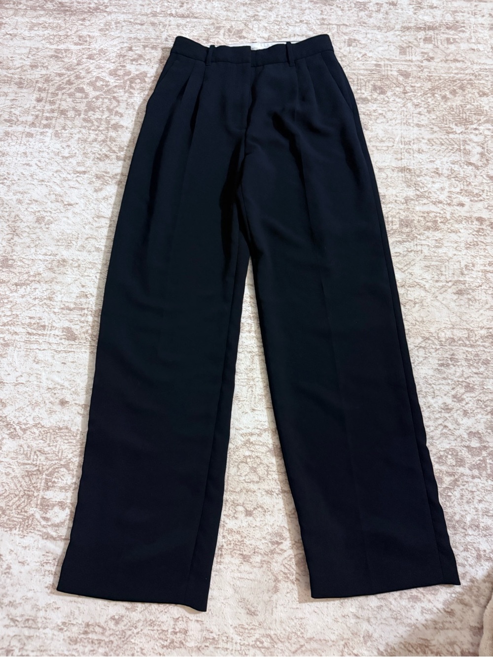 Aritzia Black Wide-Leg Trousers size8 tall